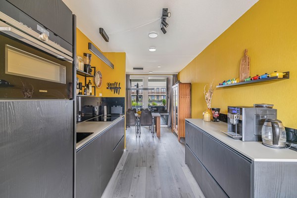 Foto De Boei 13 Emmeloord 33.jpg